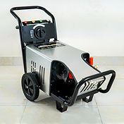 Máy rửa xe
